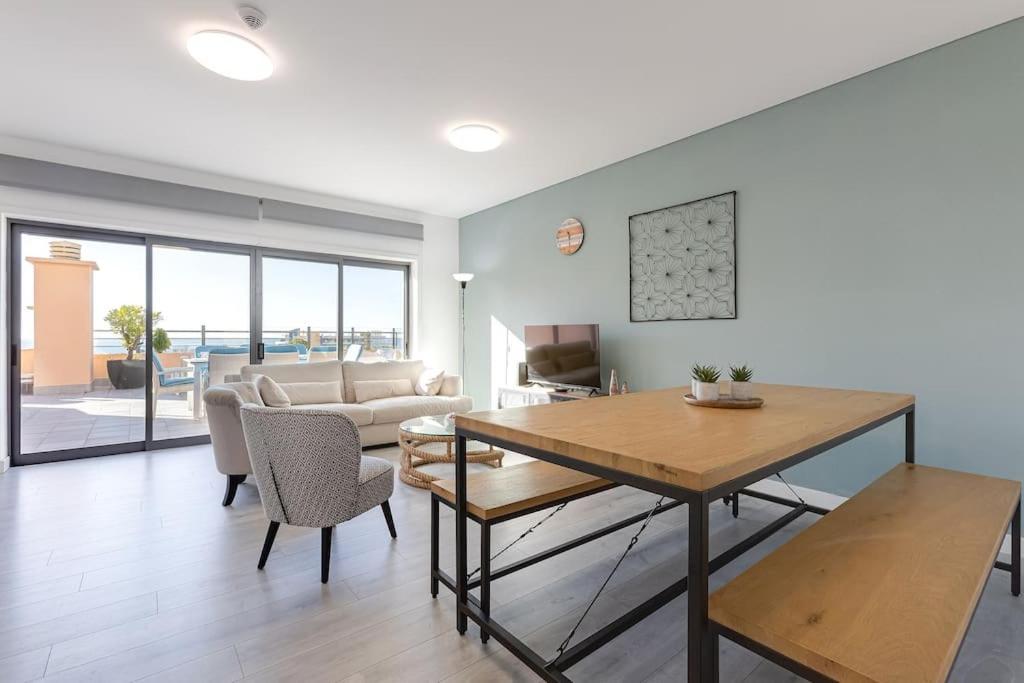 Dapi - Elegant Penthouse With Ocean View At Da Rocha *