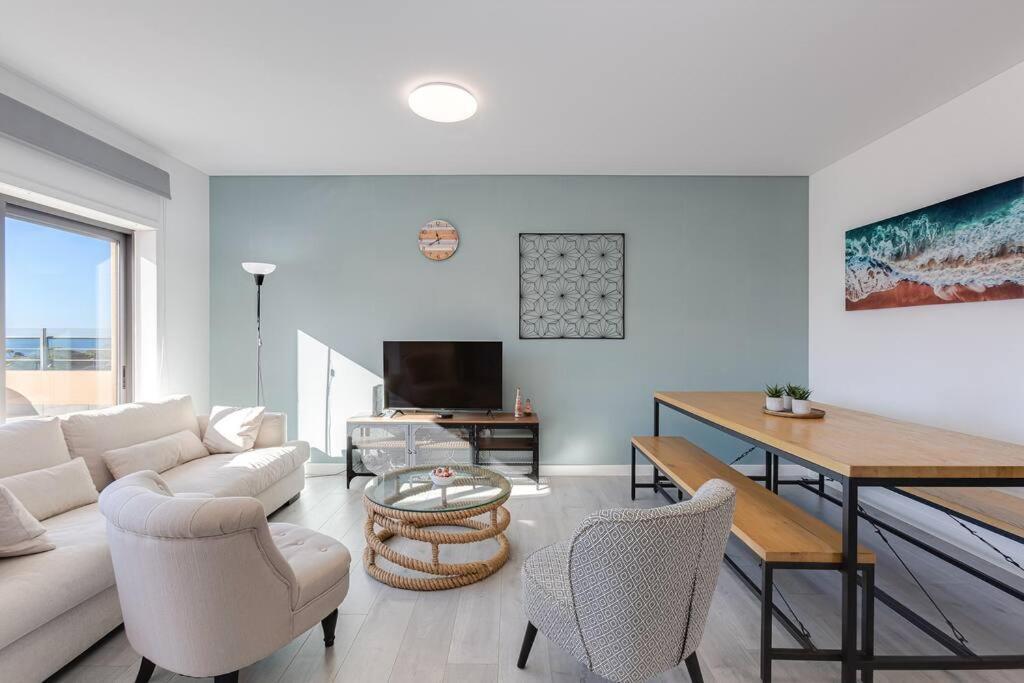 Dapi - Elegant Penthouse With Ocean View At Da Rocha Apartment