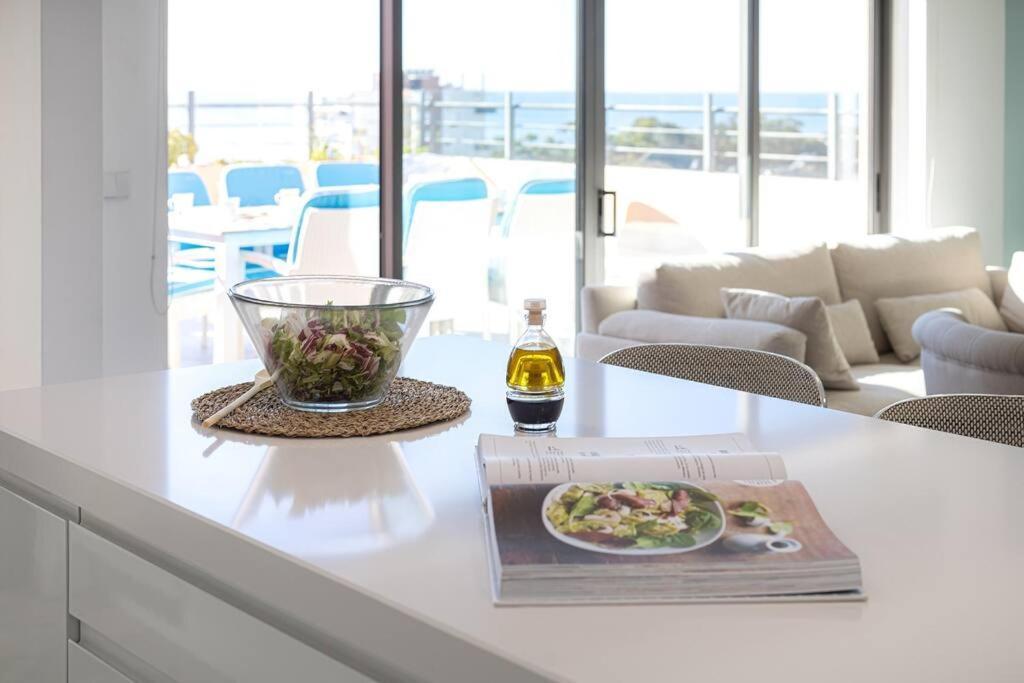 Dapi - Elegant Penthouse With Ocean View At Da Rocha Apartment *