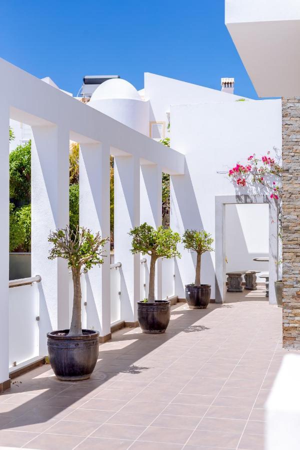 Ocean View Villa *