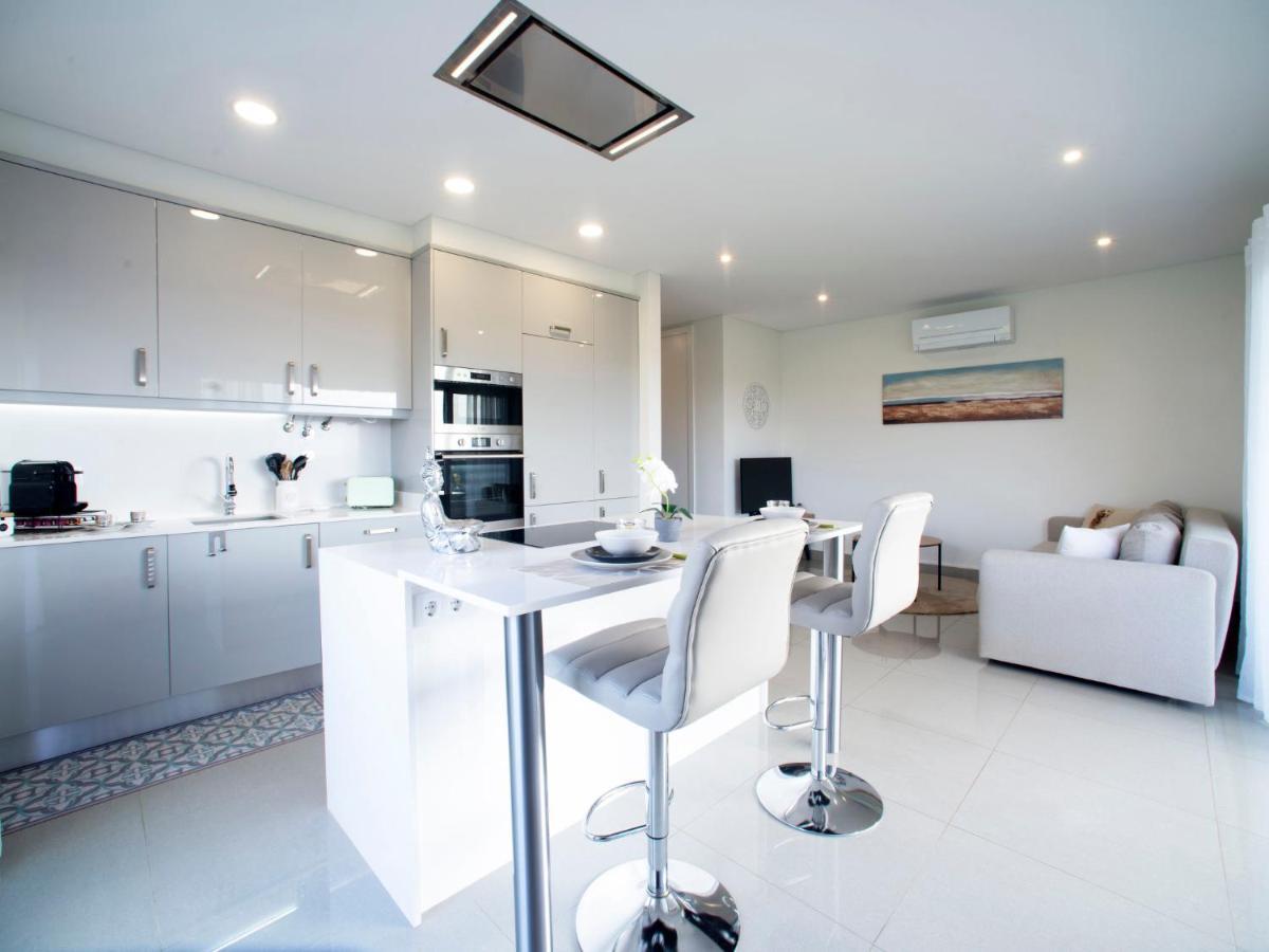 Emerson Plaza By Interhome Apartment *