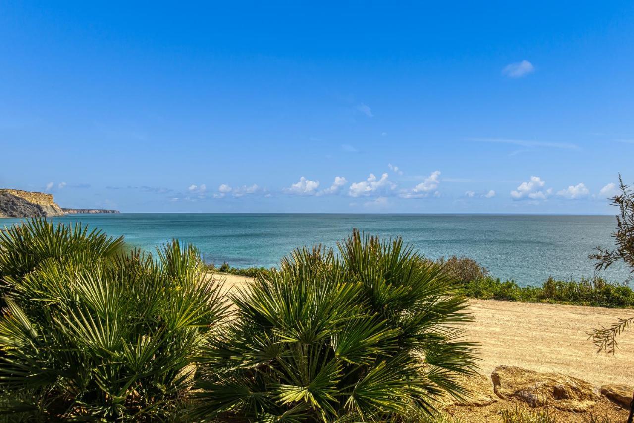 Villa Da Lua. Ocean Front Luxury. Private Pool.