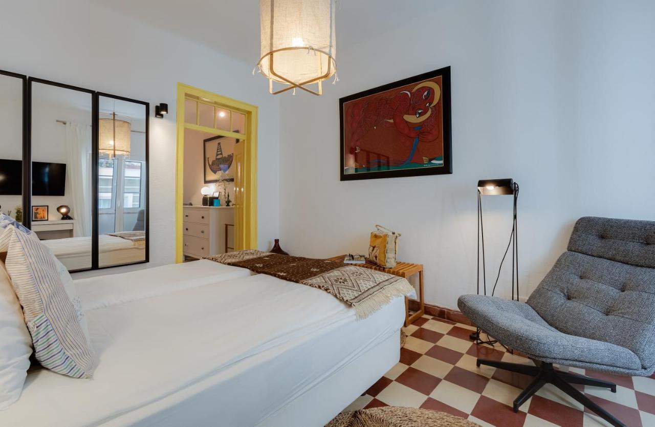 Your Vintage Townhouse * Lagos