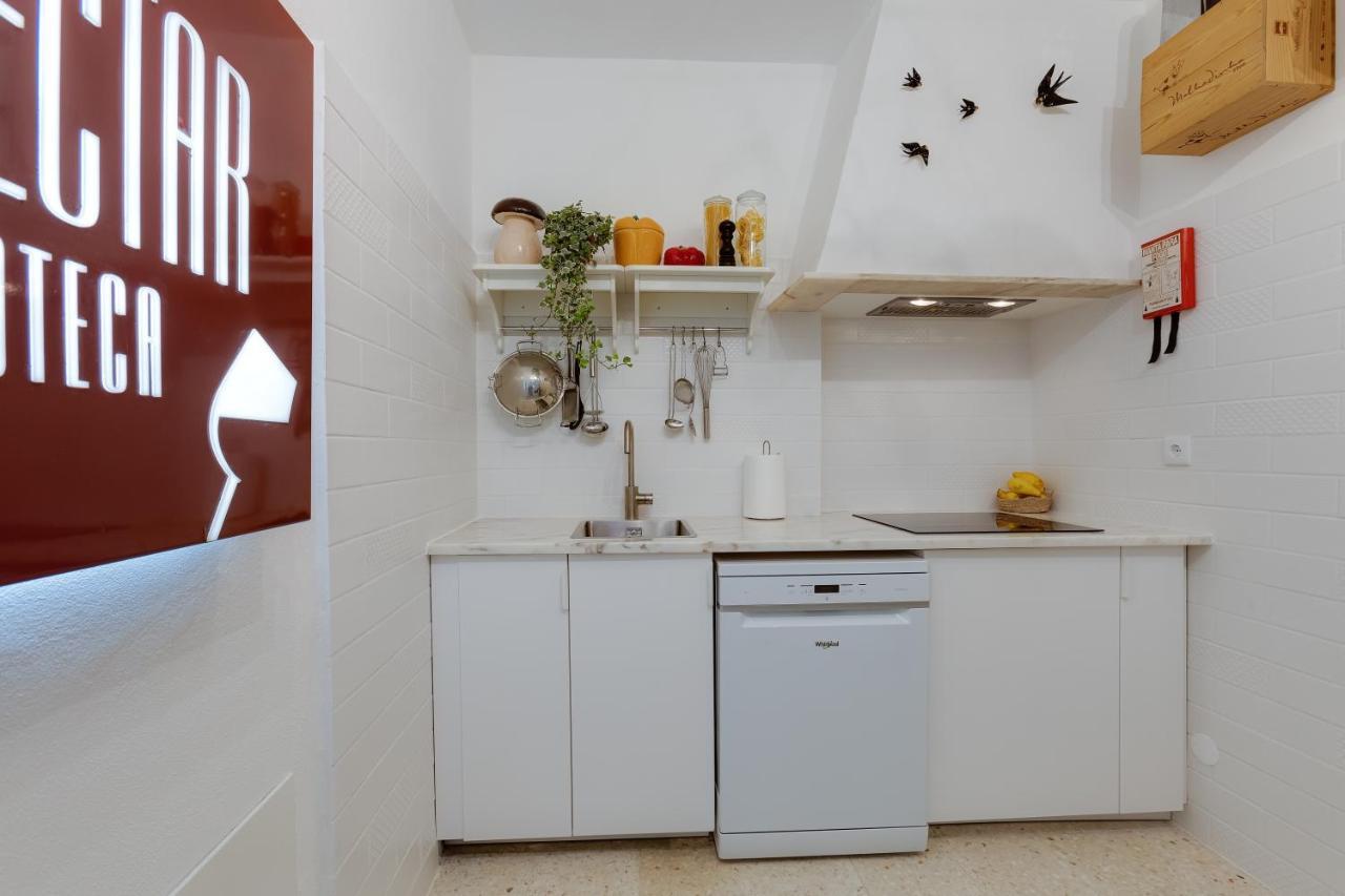 Your Vintage Townhouse Holiday home *