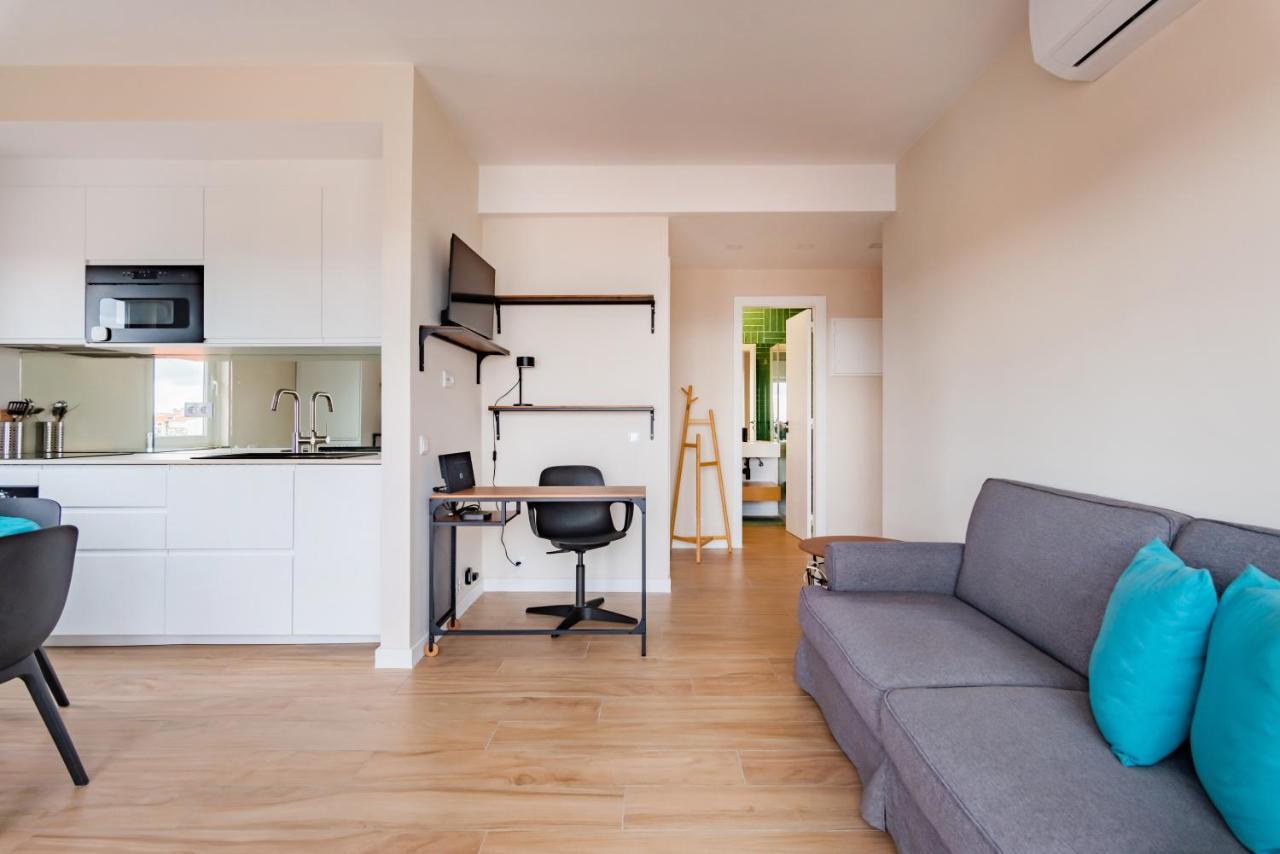 Sunny With Ocean Views Appartement *