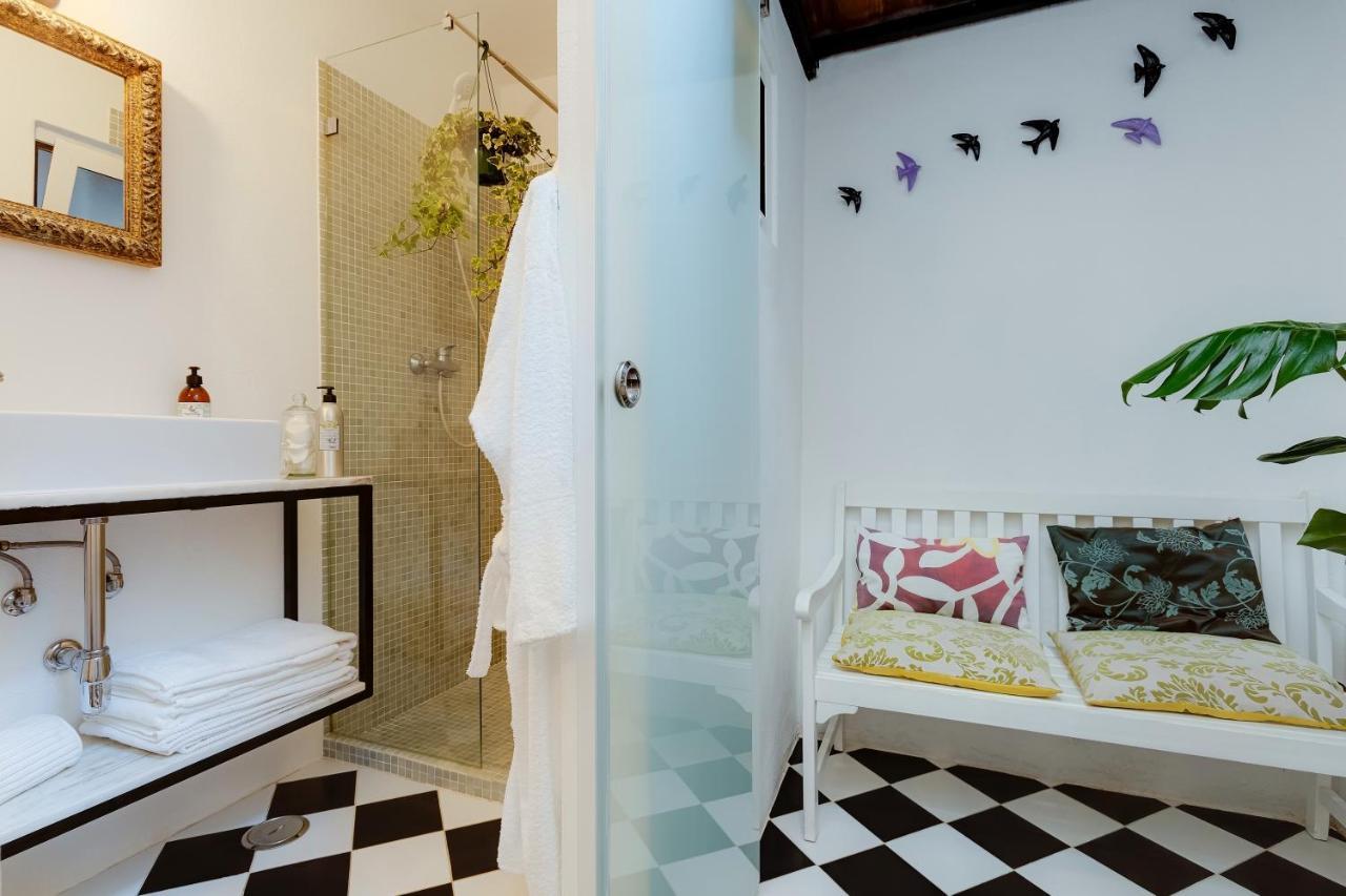 Your Vintage Townhouse * Lagos