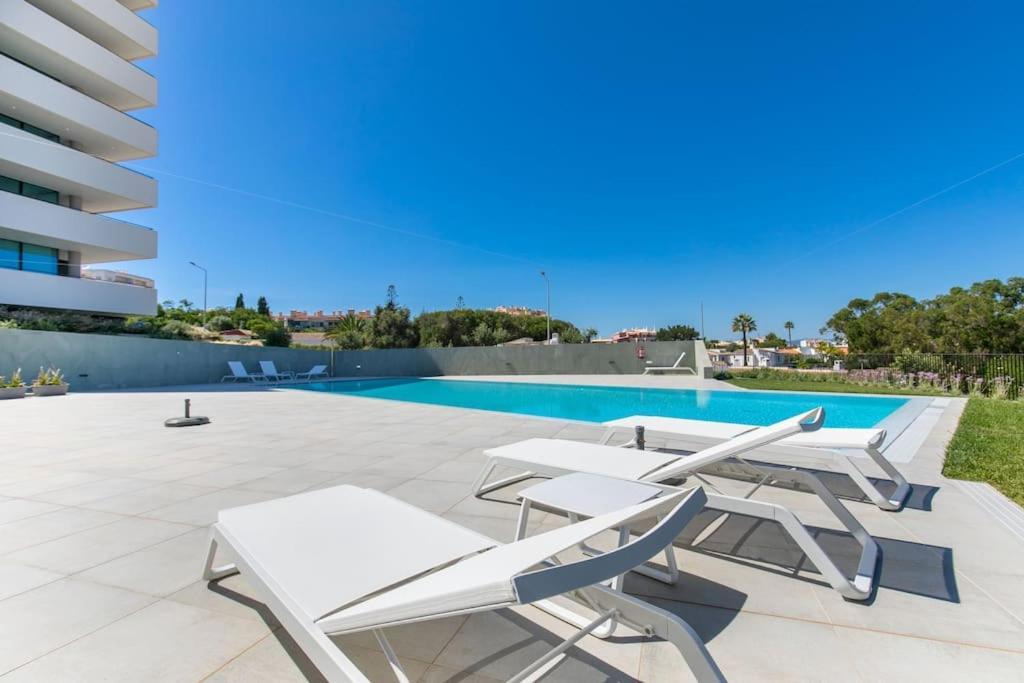 Apartment Amazing With Sea-view, Close To With Pool, Sauna, Wifi And Private Parking *