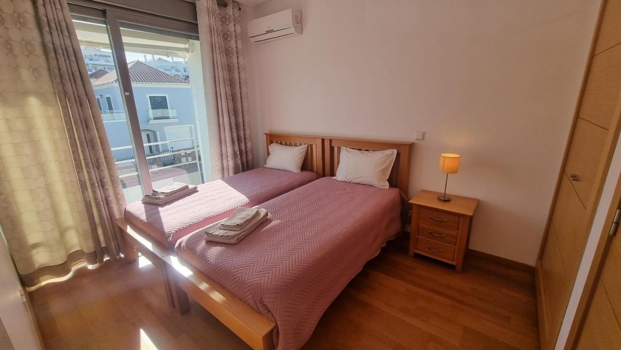 Penthouse In Private Complex By Homekeys Apartment *