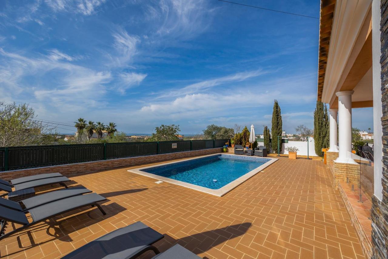 Villa Laura By Algarve Holidays Albufeira