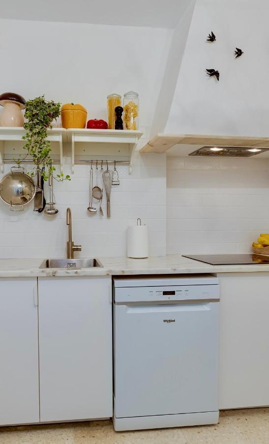 Your Vintage Townhouse