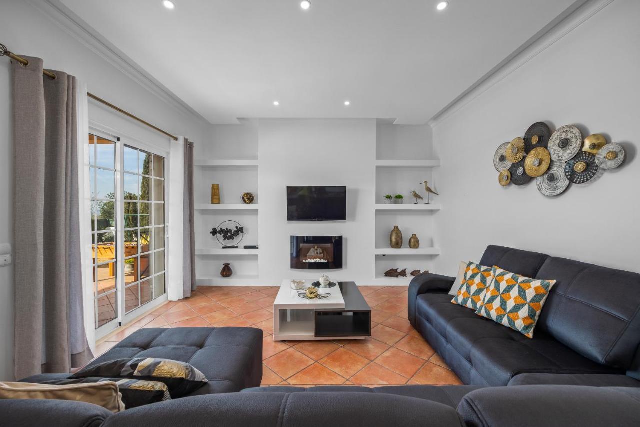 Villa Laura By Algarve Holidays Albufeira