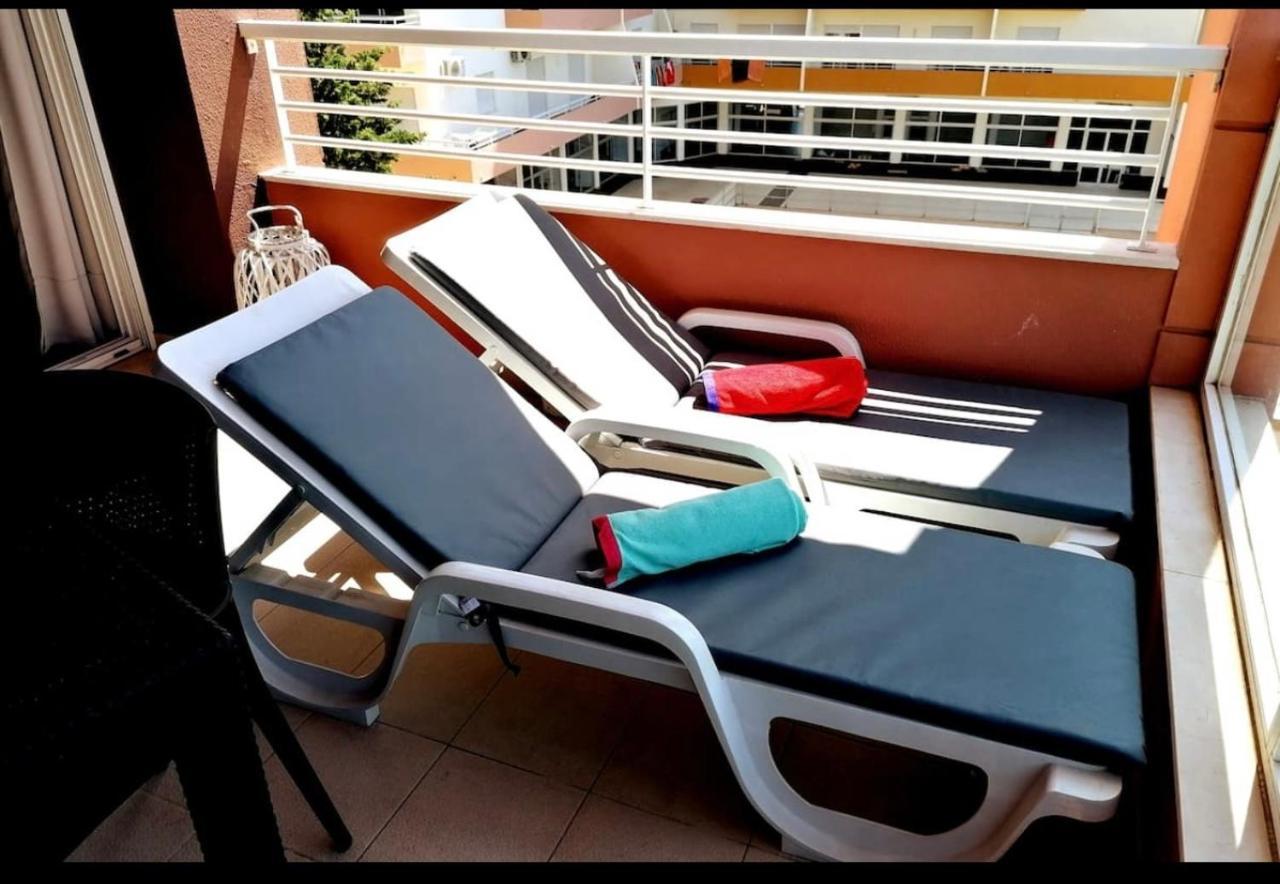 Appartement Beachfront Seaview Litoralmar Apt, Fast Wifi, Airco, Pool, Private Parking *