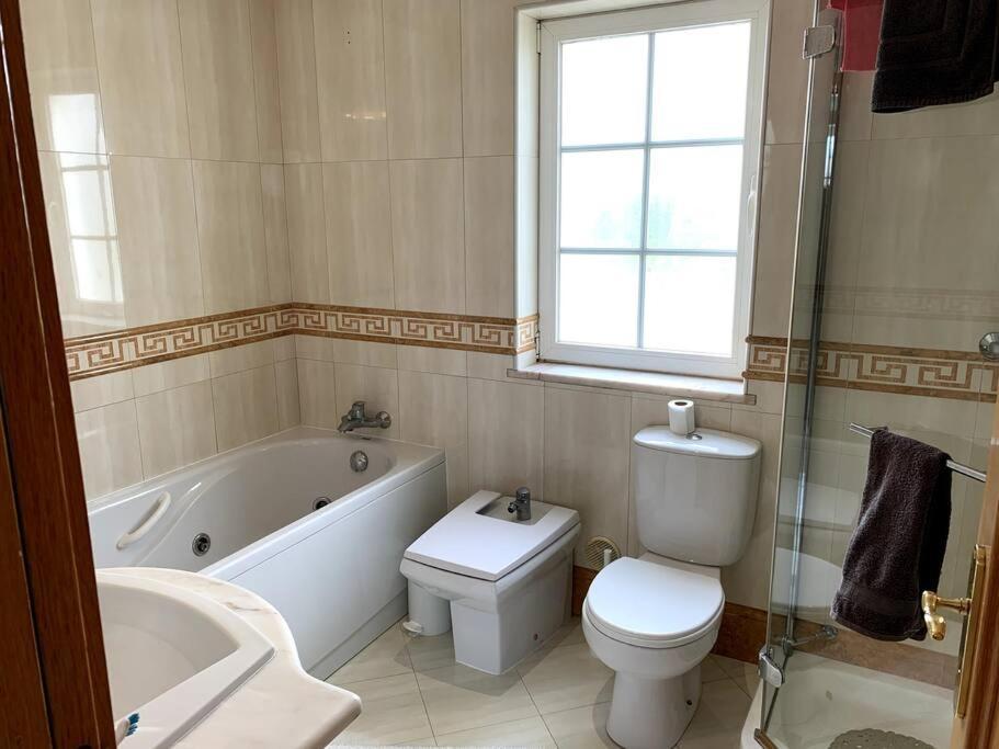 Hermano With Views And Private Pool Villa *