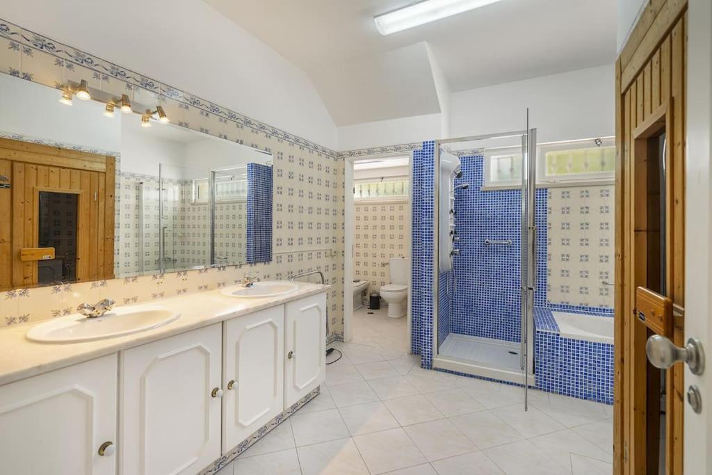Villa Marina - Pool & Sea View *