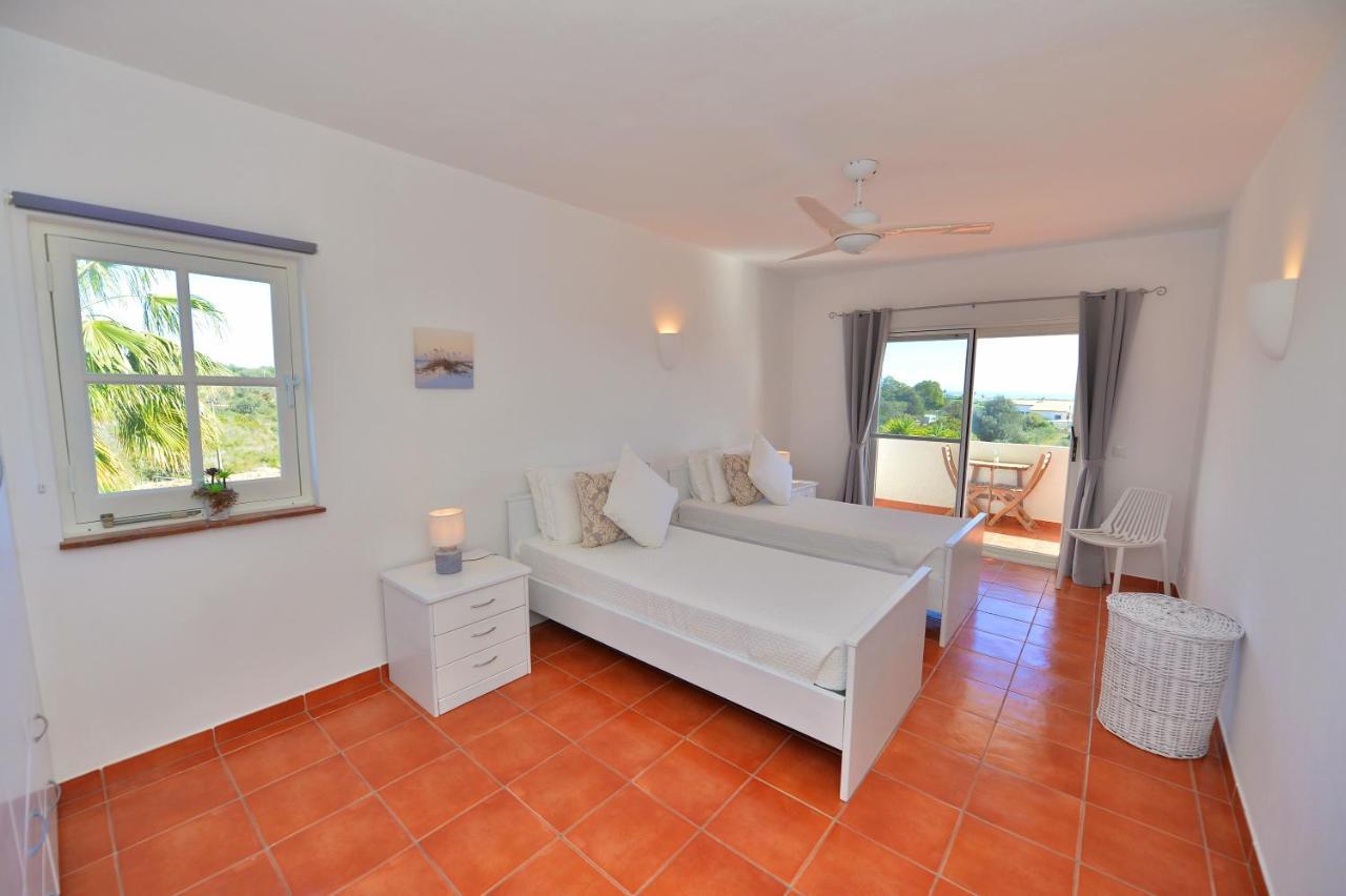 Monte Pardal W/ Heated Pool In Natural Park Villa Moncarapacho