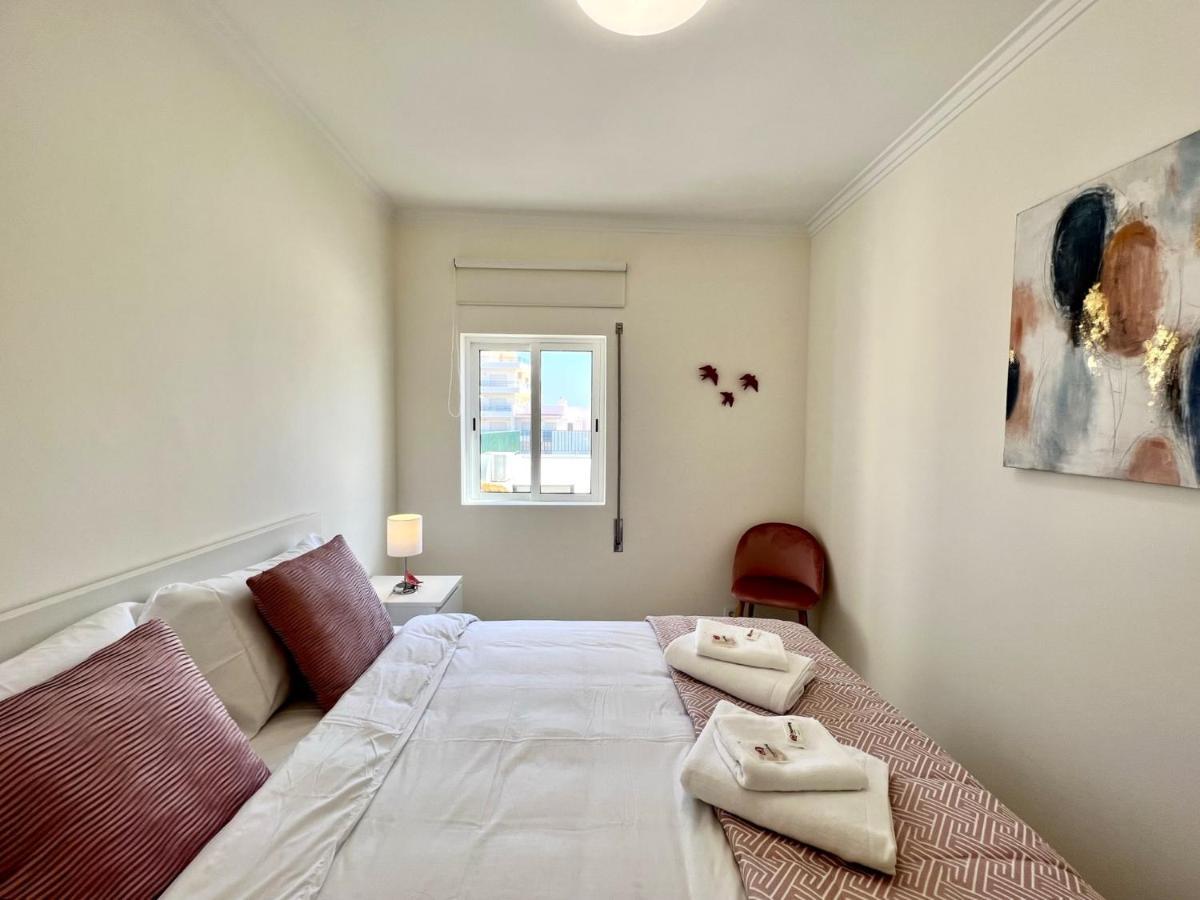 Apartamento Ocean Breeze 1 With Pool By Homing Quarteira