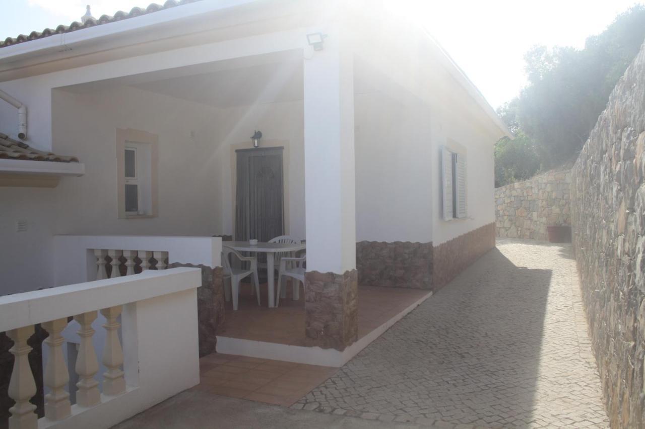 Guest house Rustic Villa Guesthouse Santa Barbara de Nexe