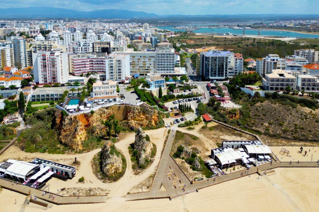 O Mar,o Sol,a Tranquilidade E A Seguranca De Um Lugar * Portimao