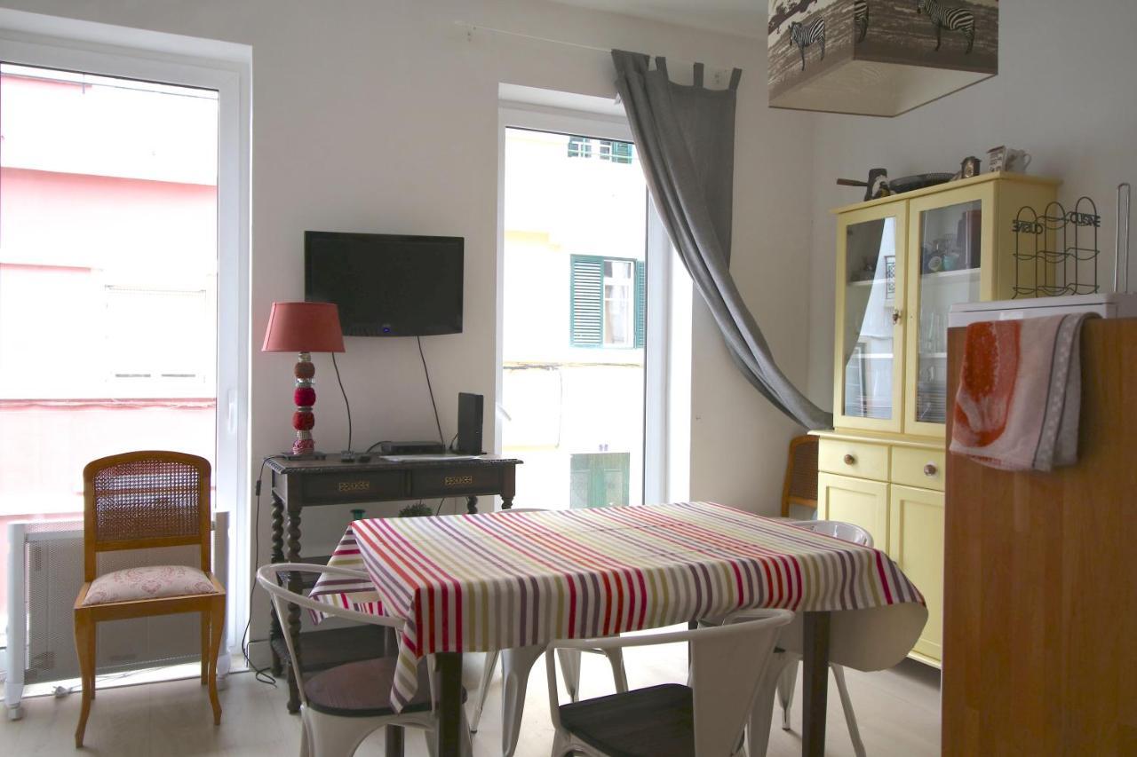 Feeling Discoveries Apartment