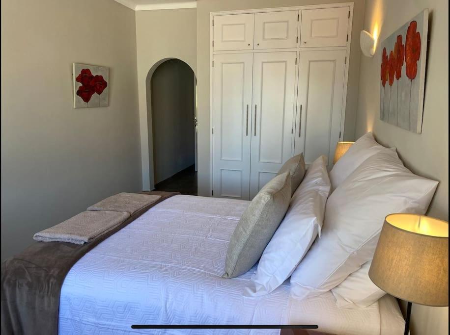 Casa Buccaneer, 2 Bedroom Garden In Da *