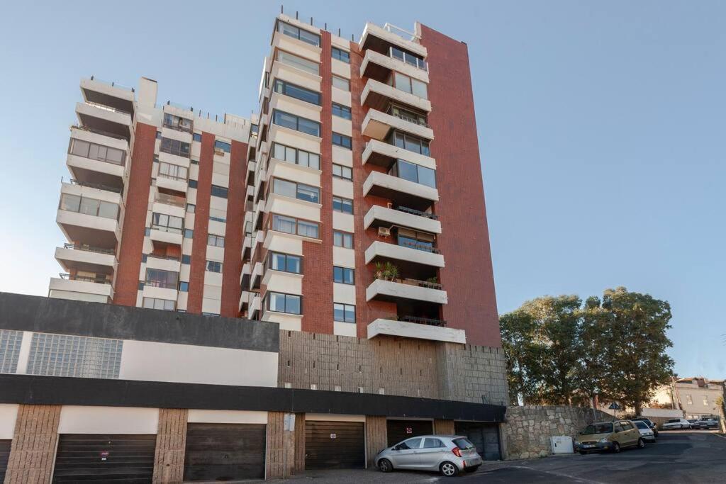 Apartment Atlantic Views Luxury Retreat Estoril