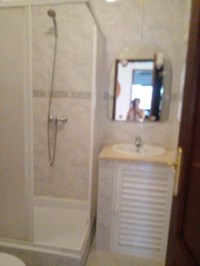 Apartment Lovely 4-bed In *