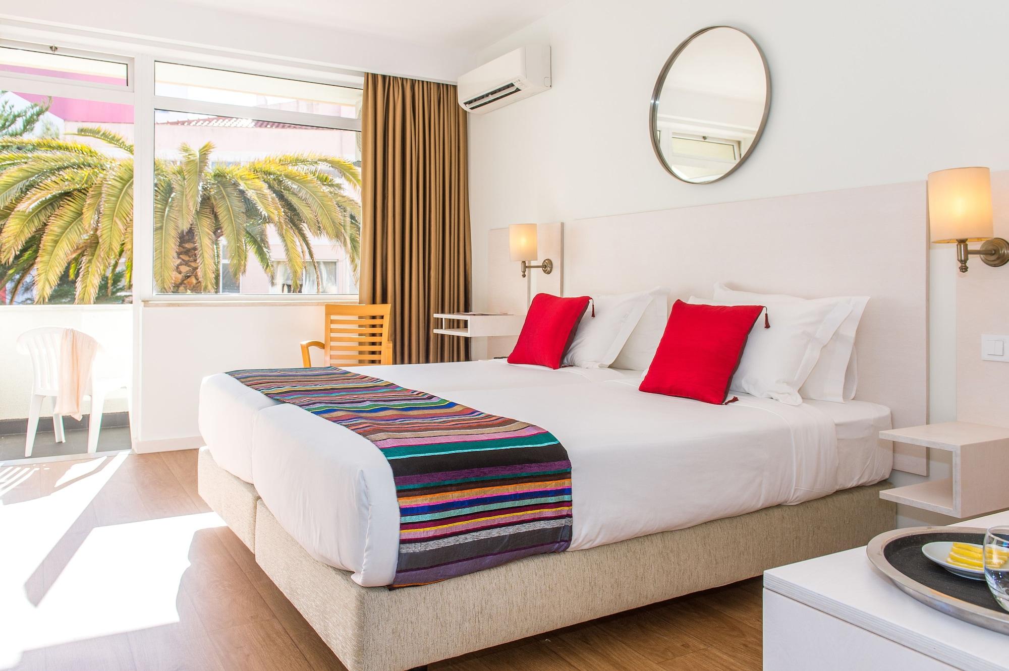 Londres / Cascais Hotel 3*