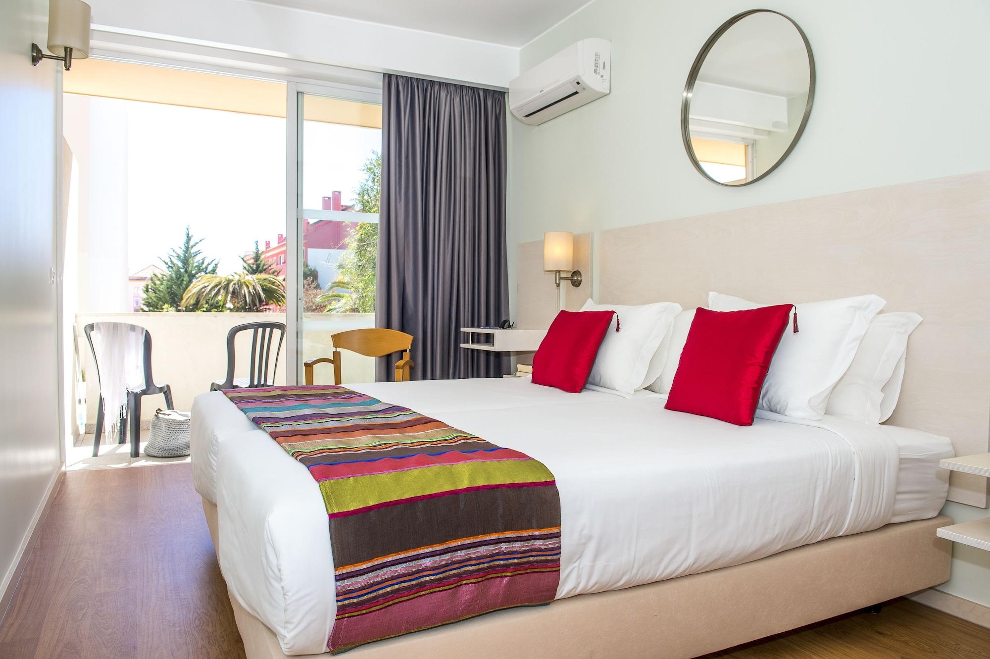 Hotel Londres / Cascais 3*