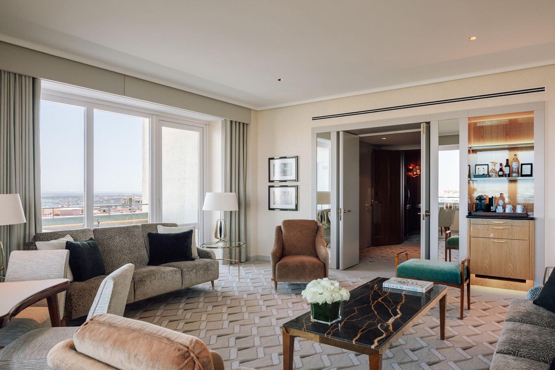 Four Seasons Ritz 5* Lisbon