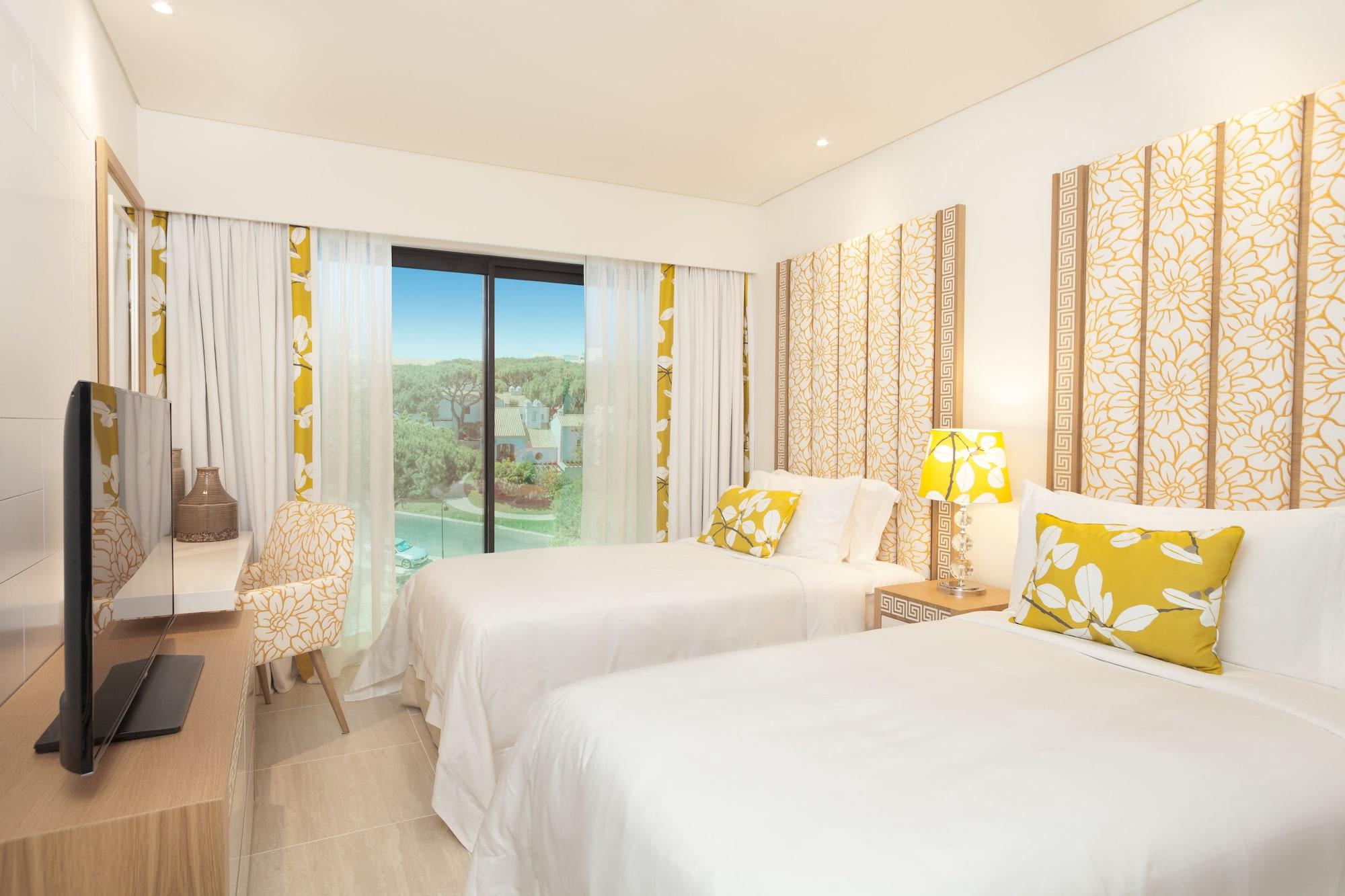 Pine Cliffs Gardens Hotel Albufeira