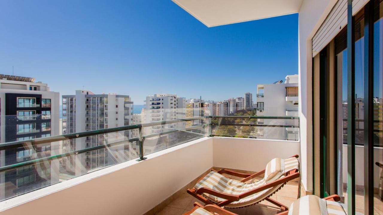 Apartamento Sea View W/ Balcony By Lovelystay Quarteira
