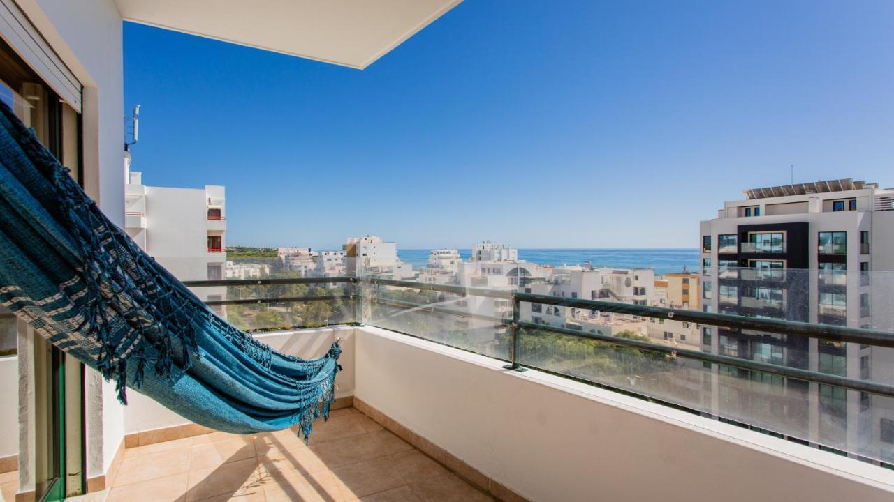 Sea View W/ Balcony By Lovelystay Apartamento