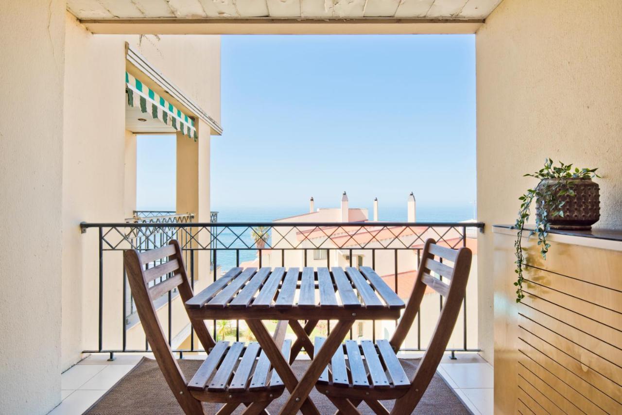Sea Front Family Apartment *