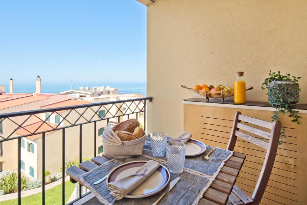 Sea Front Family Apartment