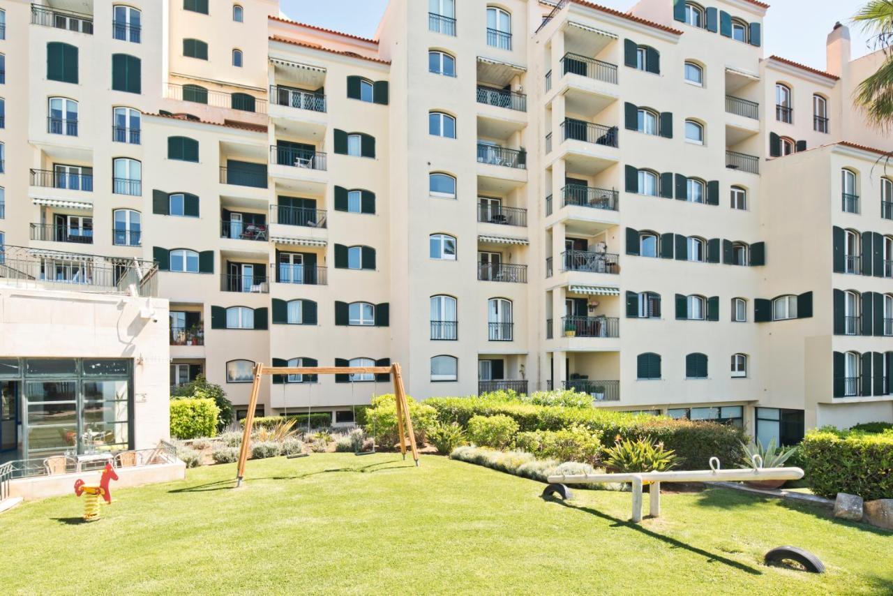 Apartment Sea Front Family Parede