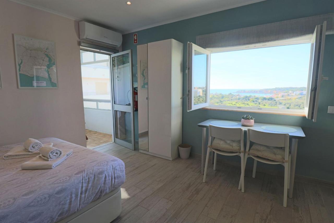 Olilou - Silhueta Citadina Apartamento
