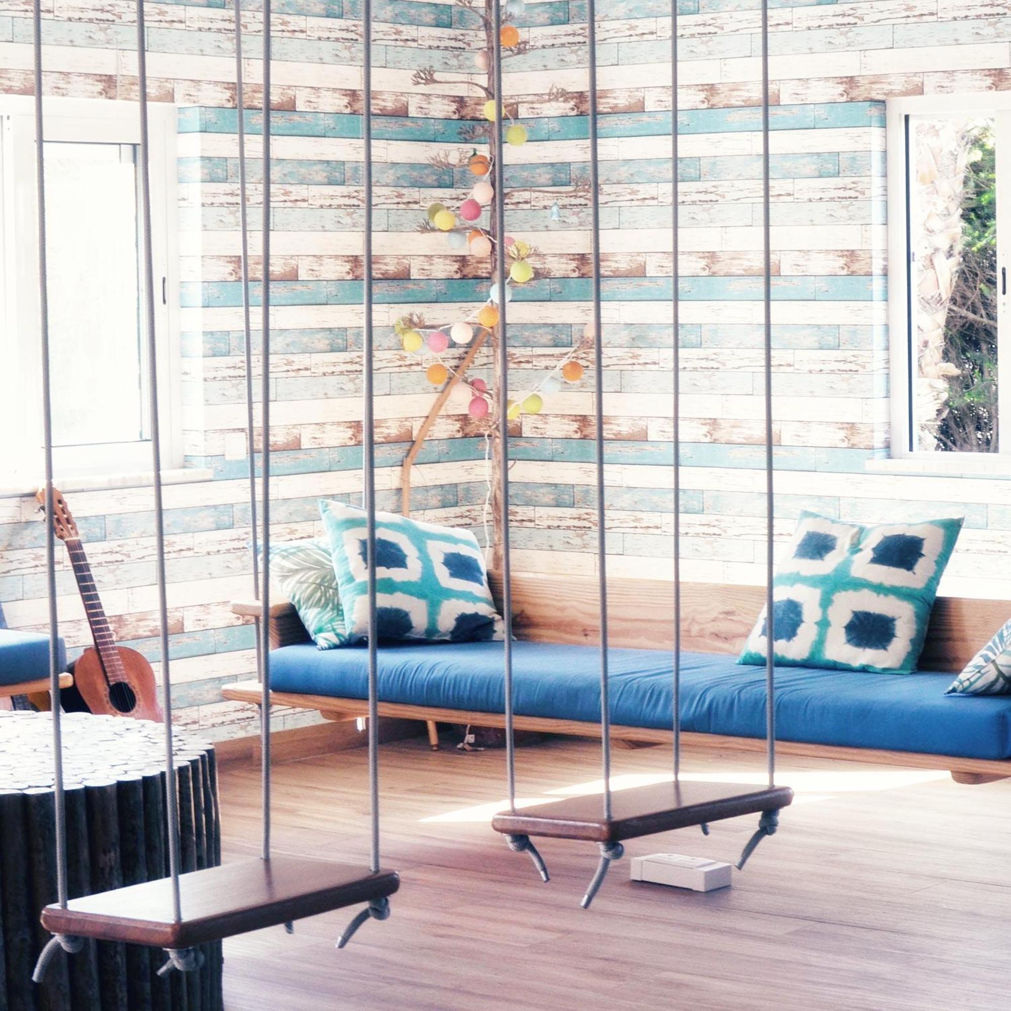 Natura Hostel *