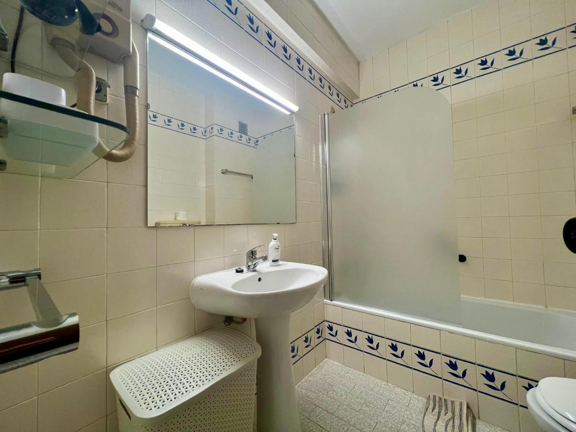 Apartment - Algarve 30m From The Armacao de Pera