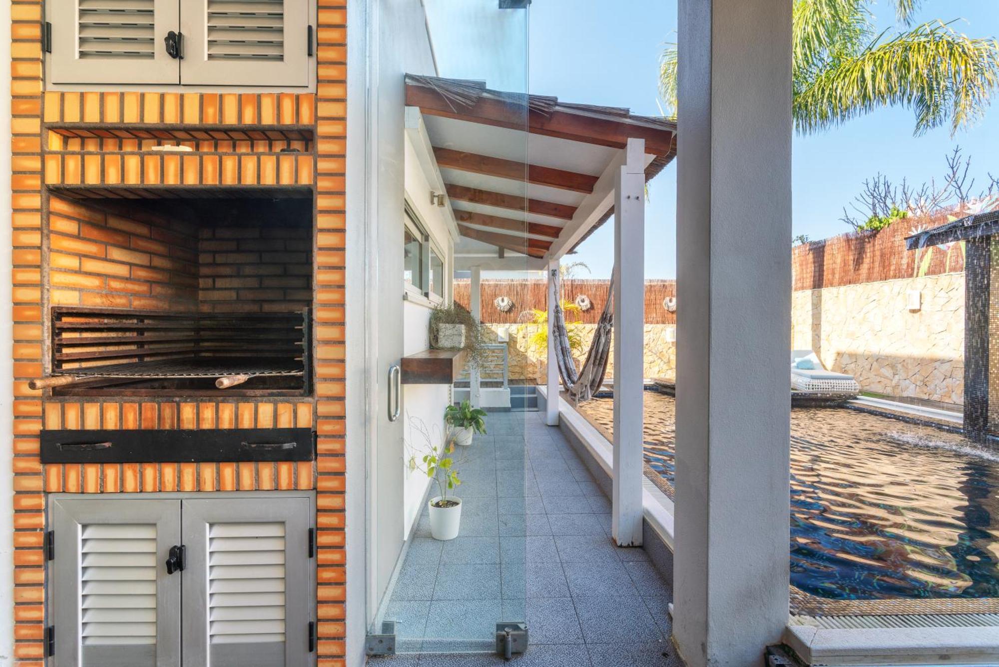 Host Wise - Luxurious House With Private Salt Pool Villa