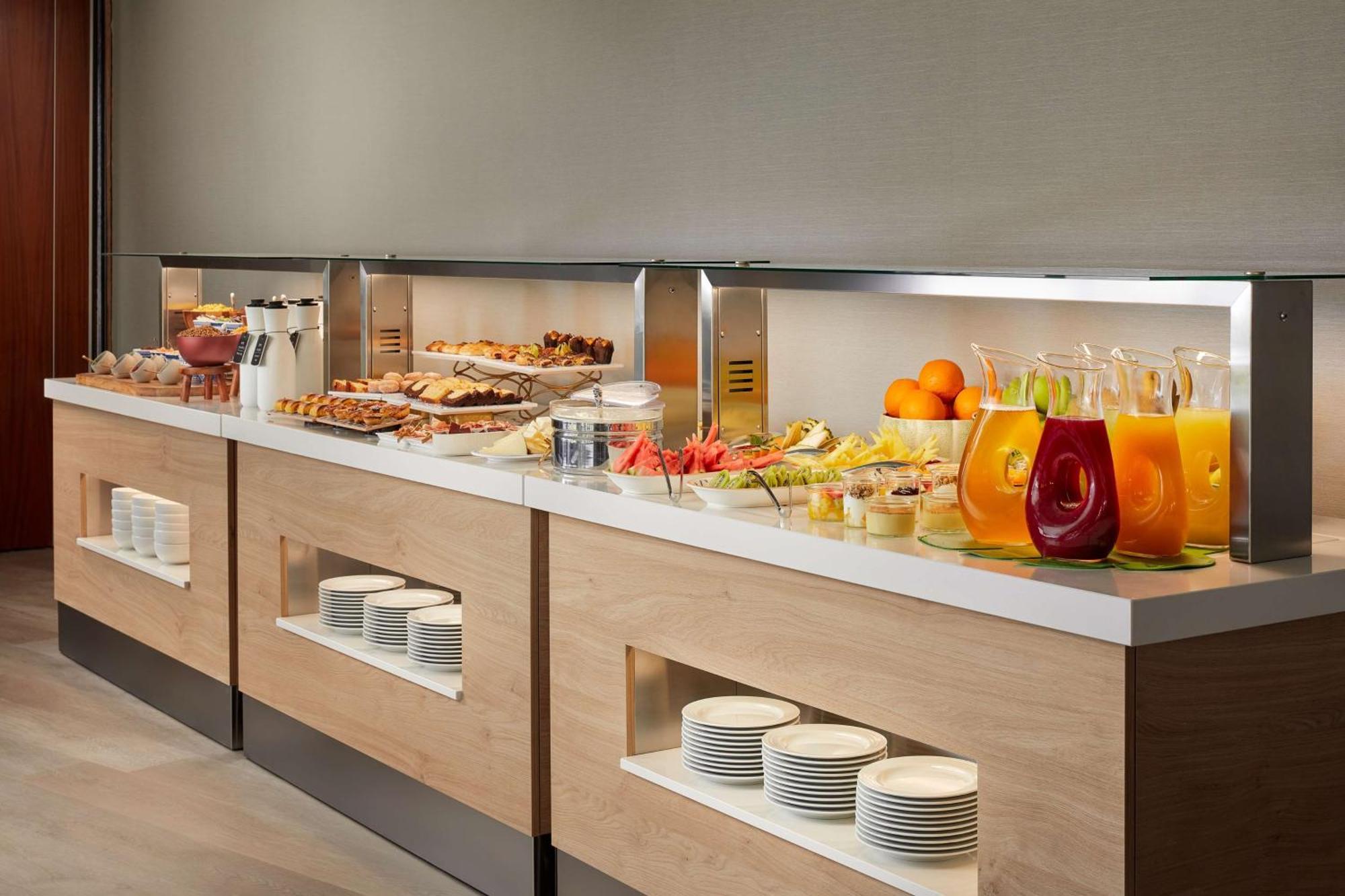 Hotel Nh Centro