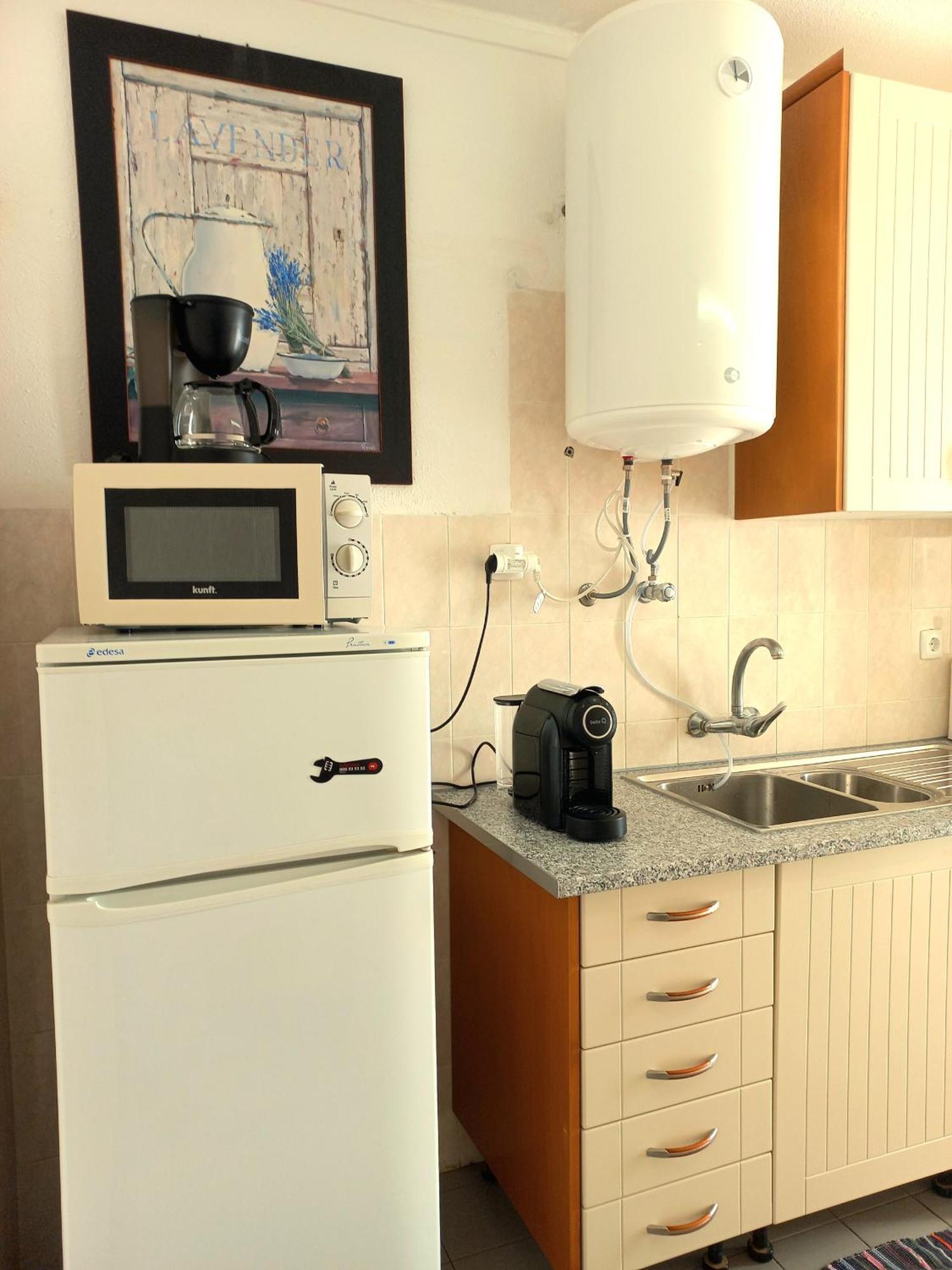 Casa Da Ii Na Torre Baleeira * Armacao de Pera