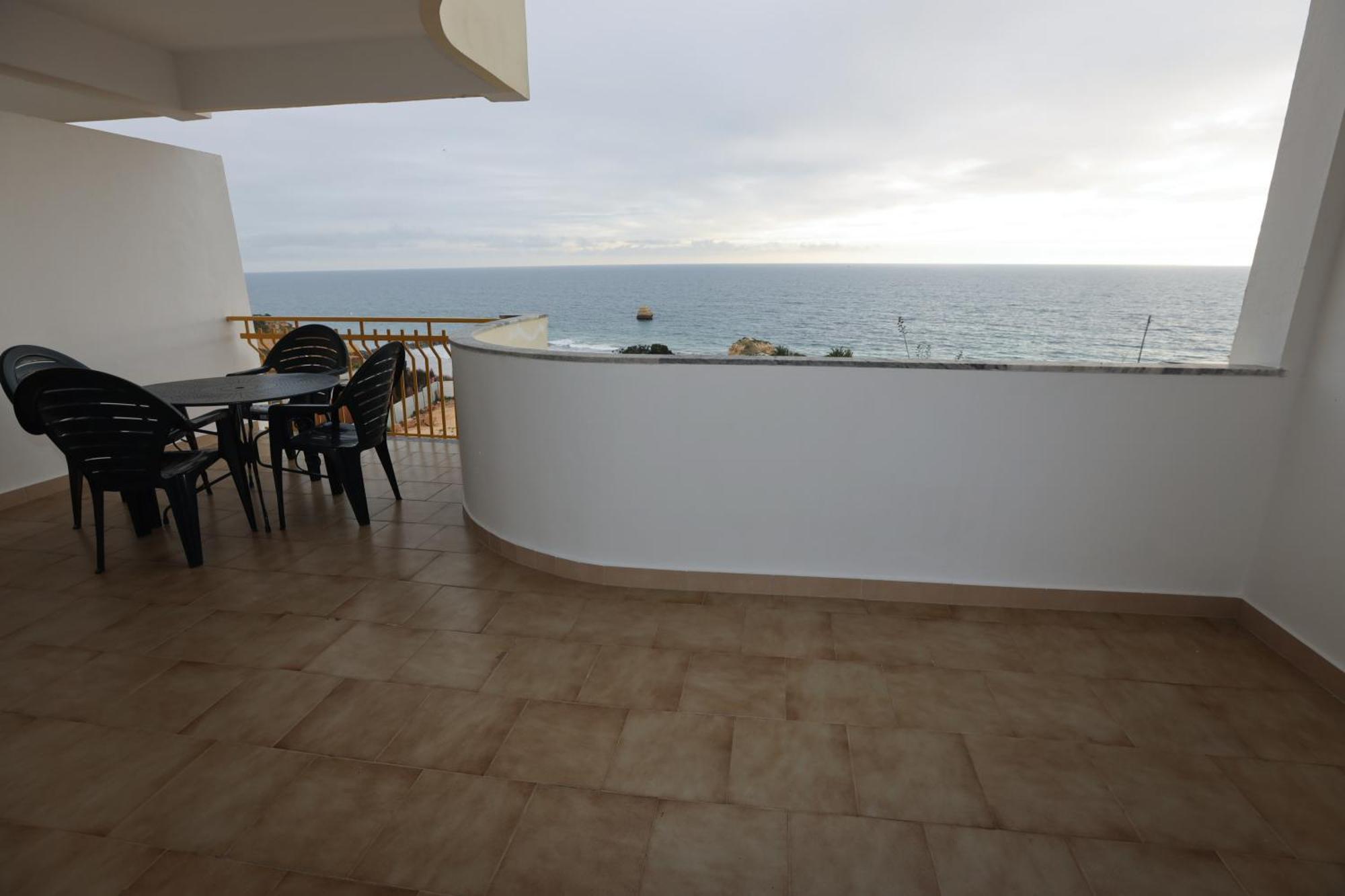 Rocha Praia Mar Beach Front Line Bay Apartment Portimao