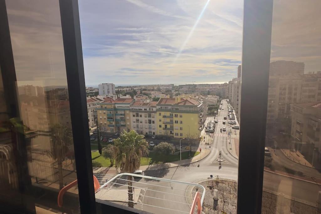 Carcavelos Ocean View Apartment