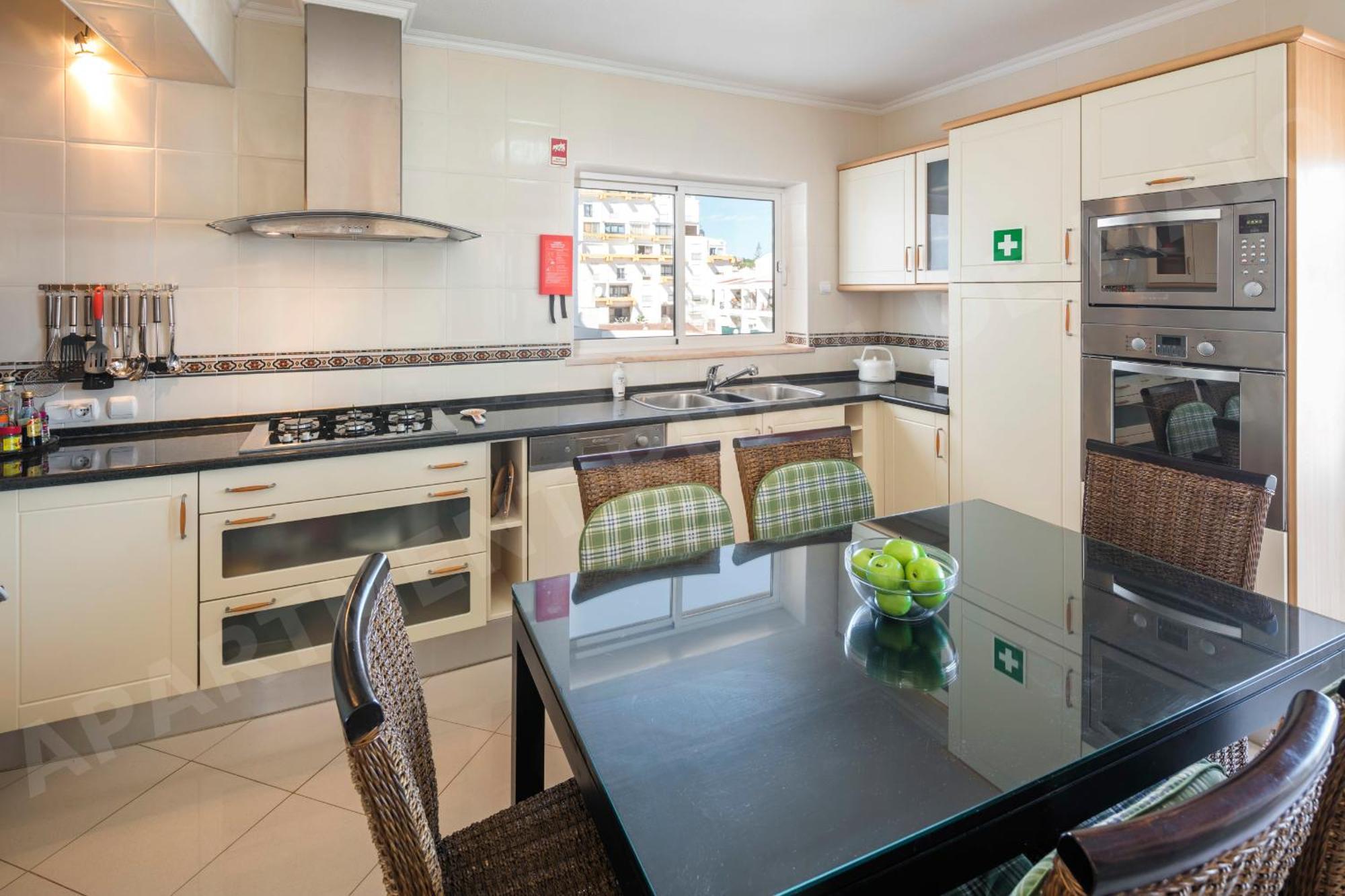 Apartment Maio