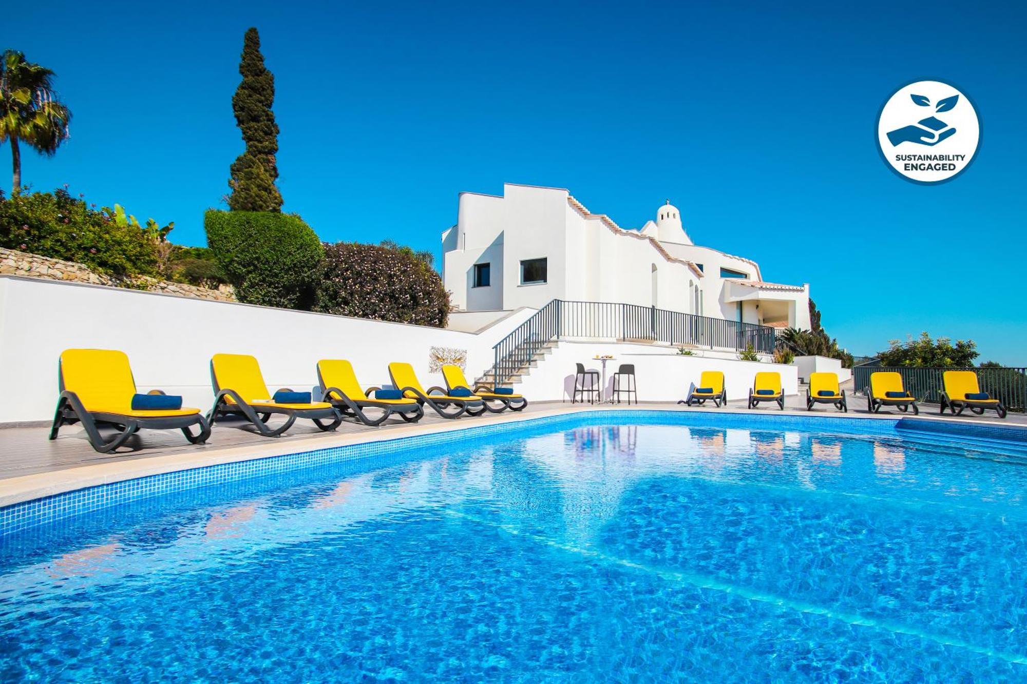 Villa Blue Lagoon By Algarve Vacation