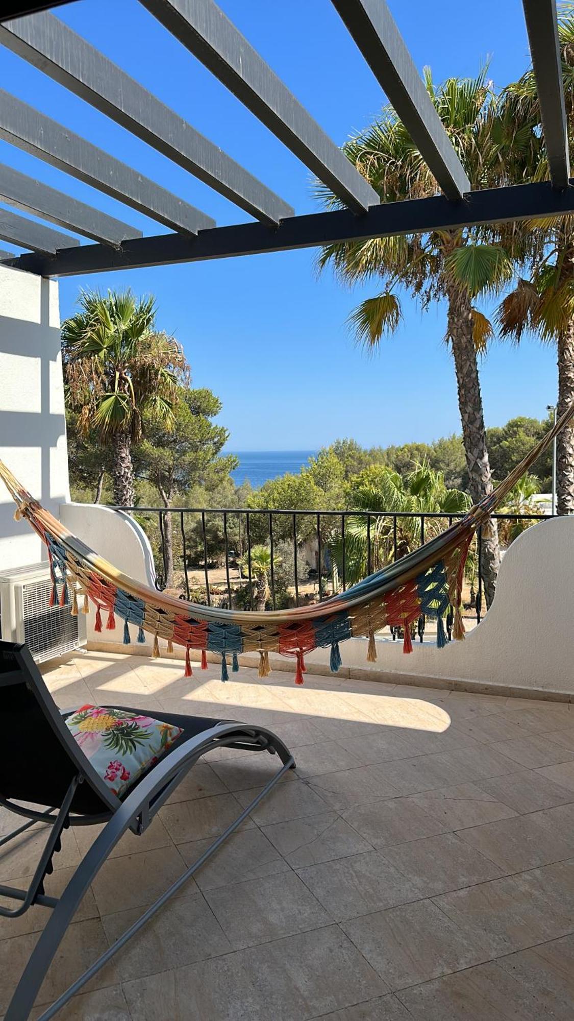 Luxury Modern T2 Ocean View - Free Parking - Pool Apartment Alvor