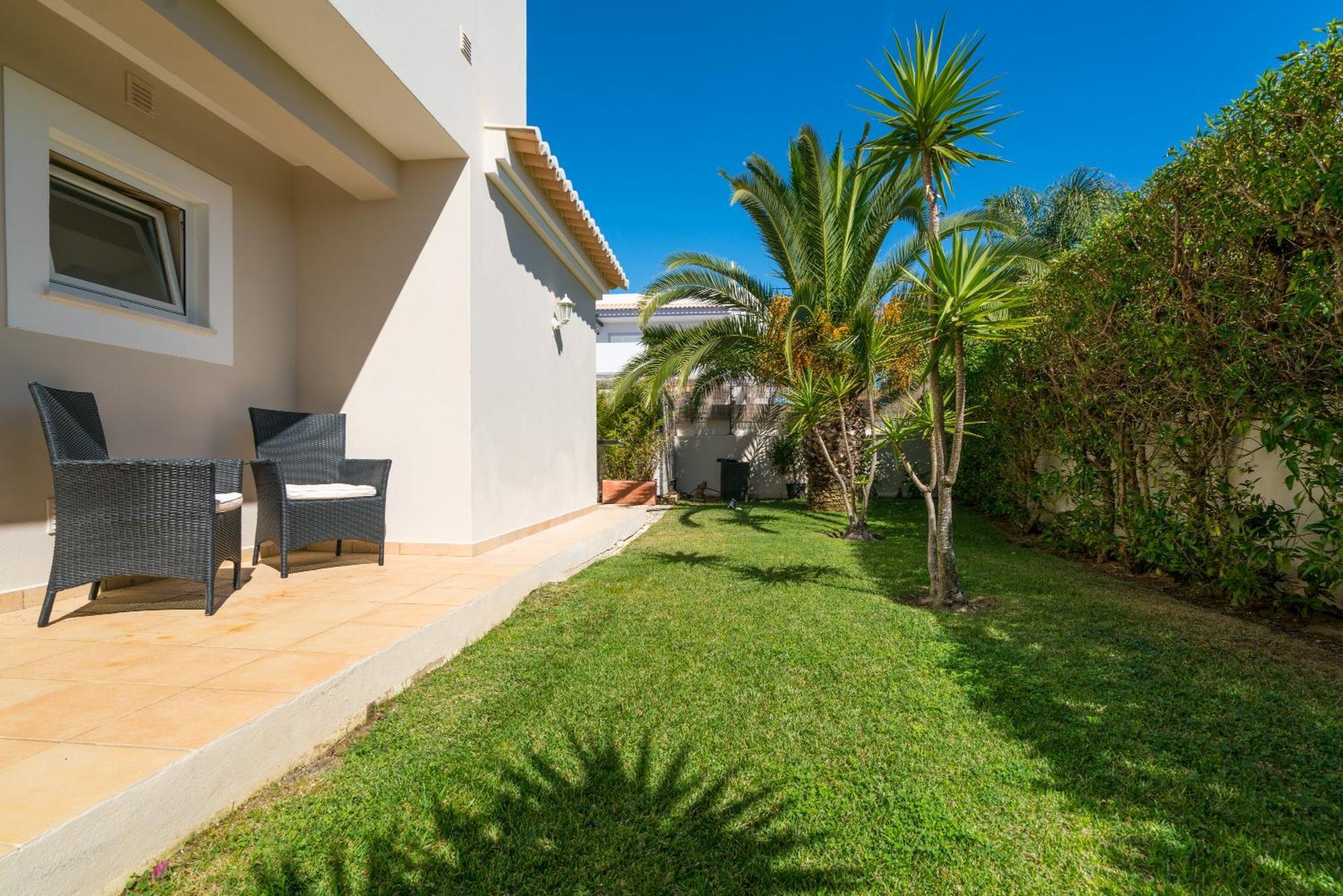 Casa Eleonora Bed & Breakfast Lagos