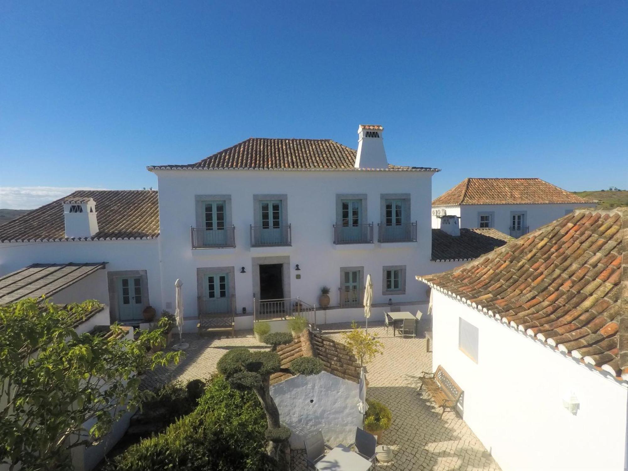 Guest house Quinta Da Colina