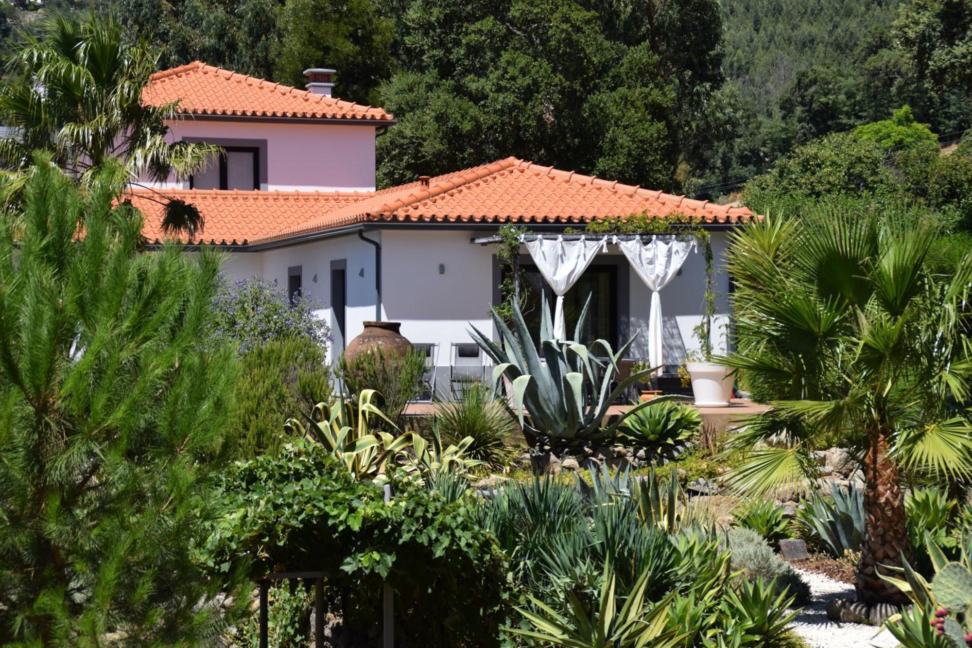 Pirilampo Apartment