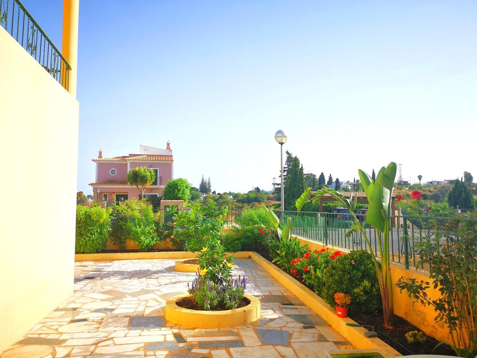 Olival With Pool Walking Distance To Pousada